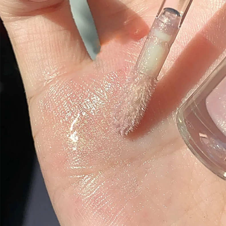 Batom Gloss, lábios saudáveis.